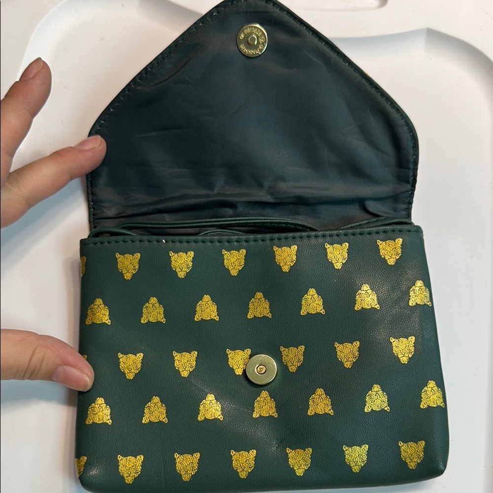 Mossimo Supply Co. Green and Gold Butterfly Clutch - Picture 4 of 9